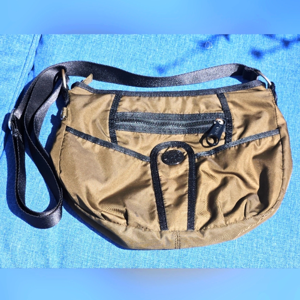Kipling Khaki Crossbody Bag Purse A++ Condition! Mens or Womens